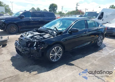 2018 Buick Regal Sportback Essence from USA, damaged, VIN W04GP6SX1J1120709